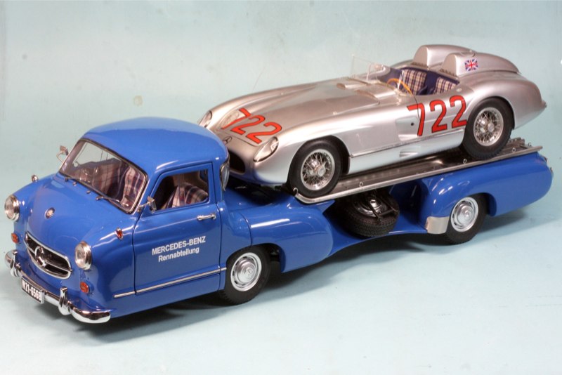 限定品国産CMC メルセデスベンツ　1/18 レーシングカーポーター　1954 乗用車