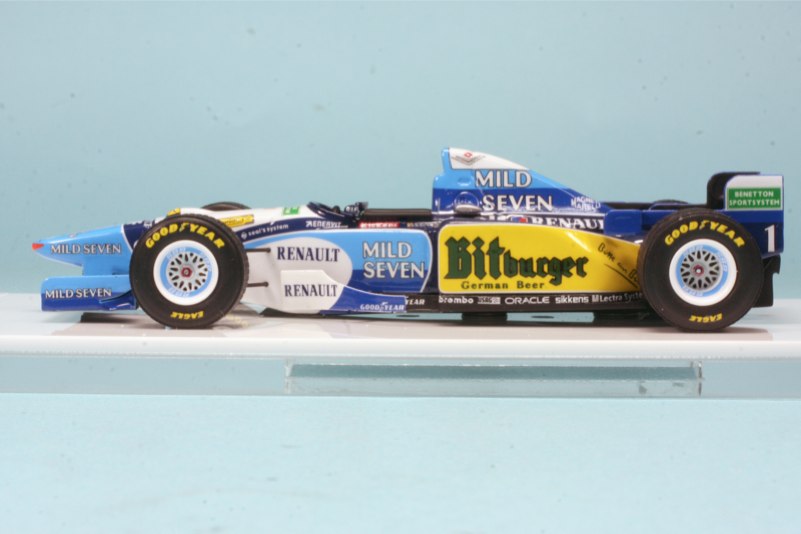 F1 SPECIALS 1/43 ベネトン B195 ルノー ワールドチャンピオン 1995 日本 GP Winnerr ミハエル・シューマッハ  F1S11